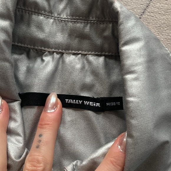 Tally Weir Y2K Metallic Silver Chrome Zip up Trench Coat with a waist tie - Picture 2 of 12